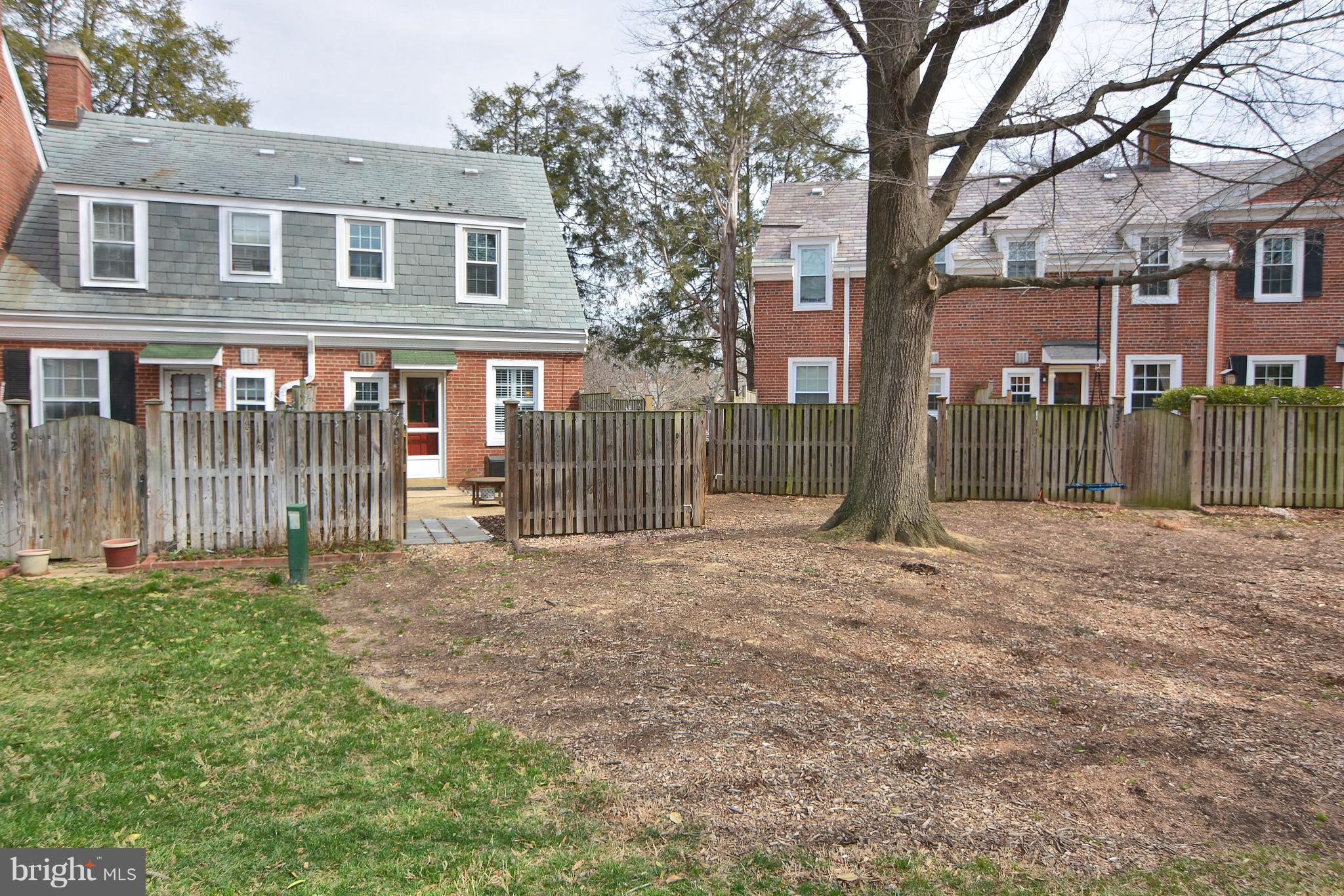 FAIRLINGTON - Residential