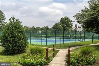 FAIRLINGTON - Residential