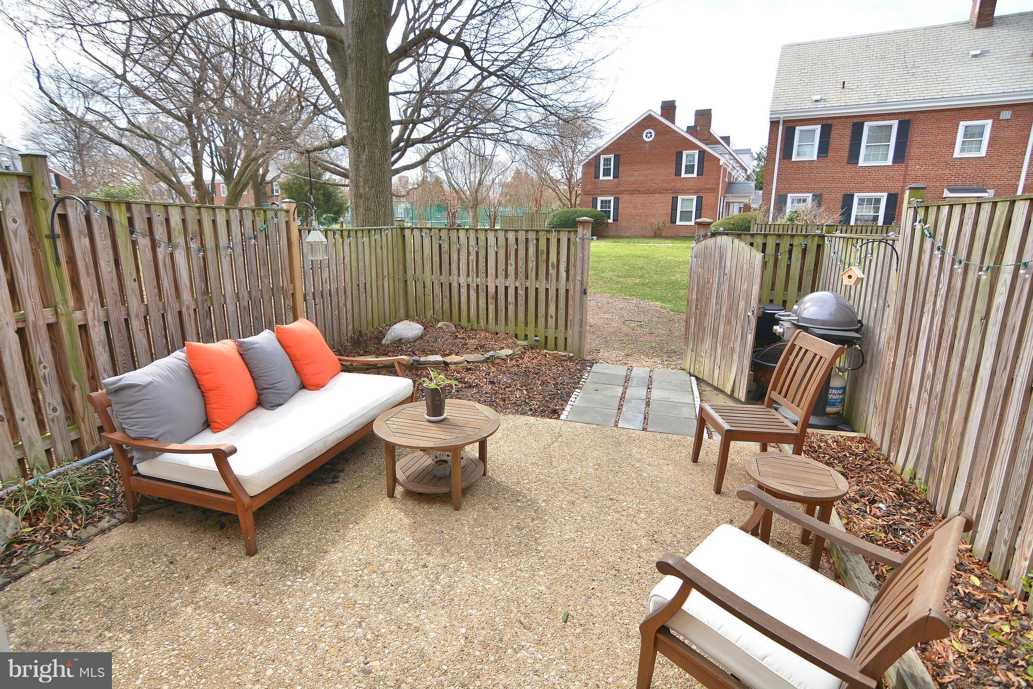 FAIRLINGTON - Residential