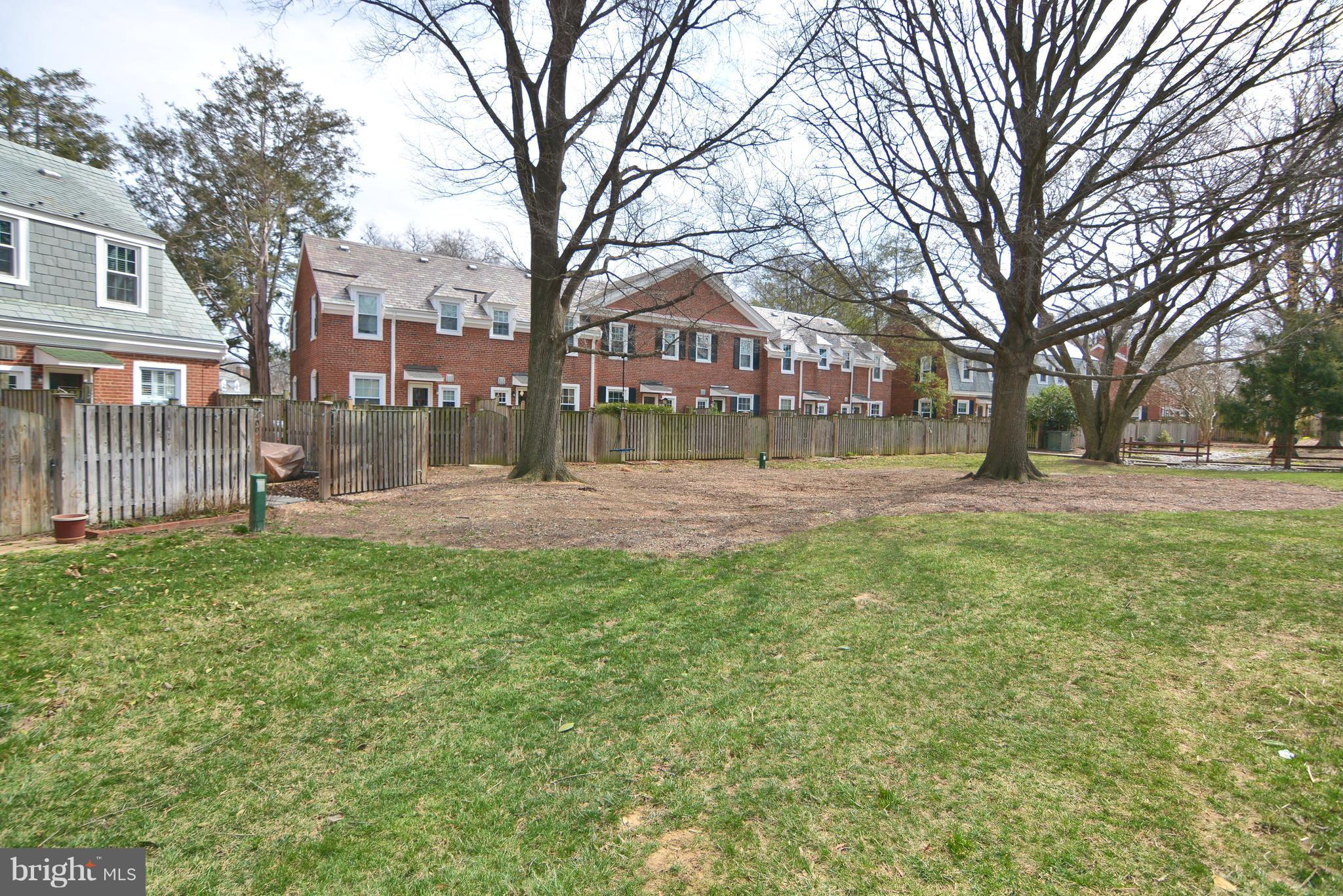 FAIRLINGTON - Residential