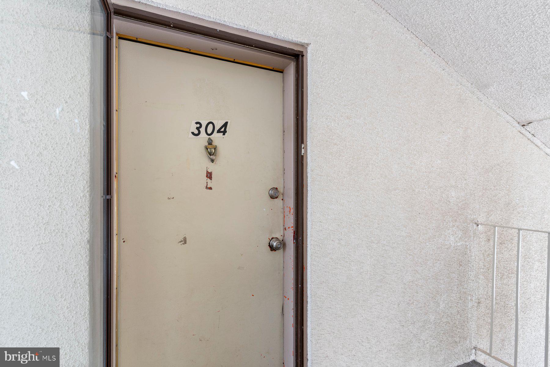 10110 CAMPUS WAY S 304-8A