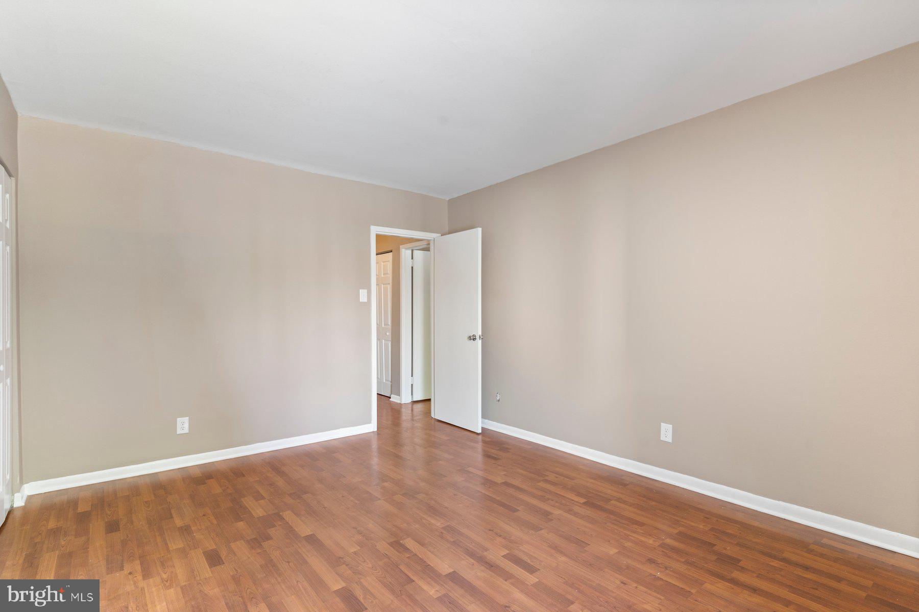 TREETOP - Residential