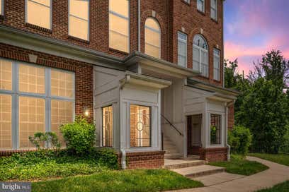 4424 EASTWICK COURT A A FAIRFAX VA 22033