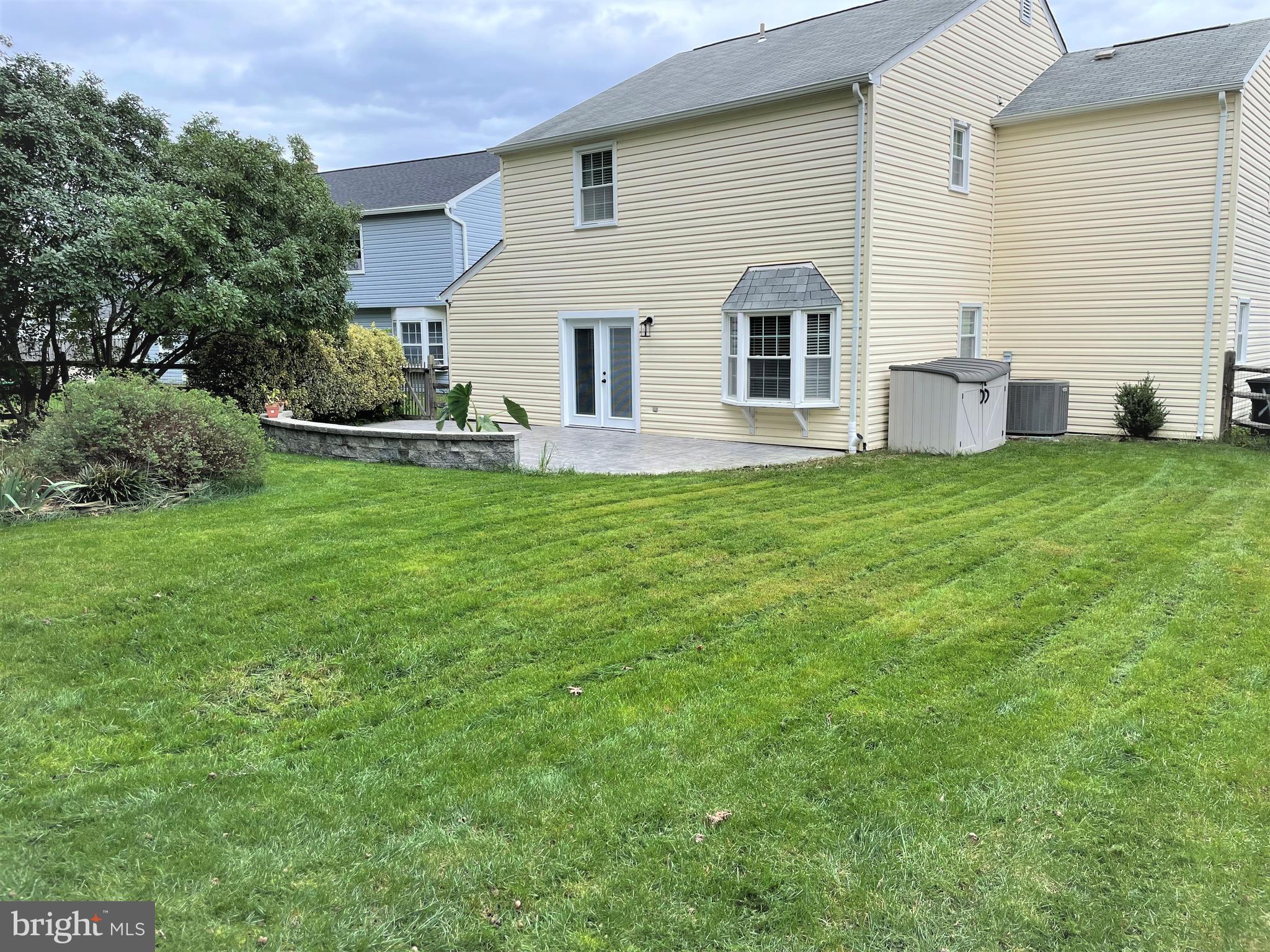 ST CHARLES SUB - HAMPSHIRE - Residential