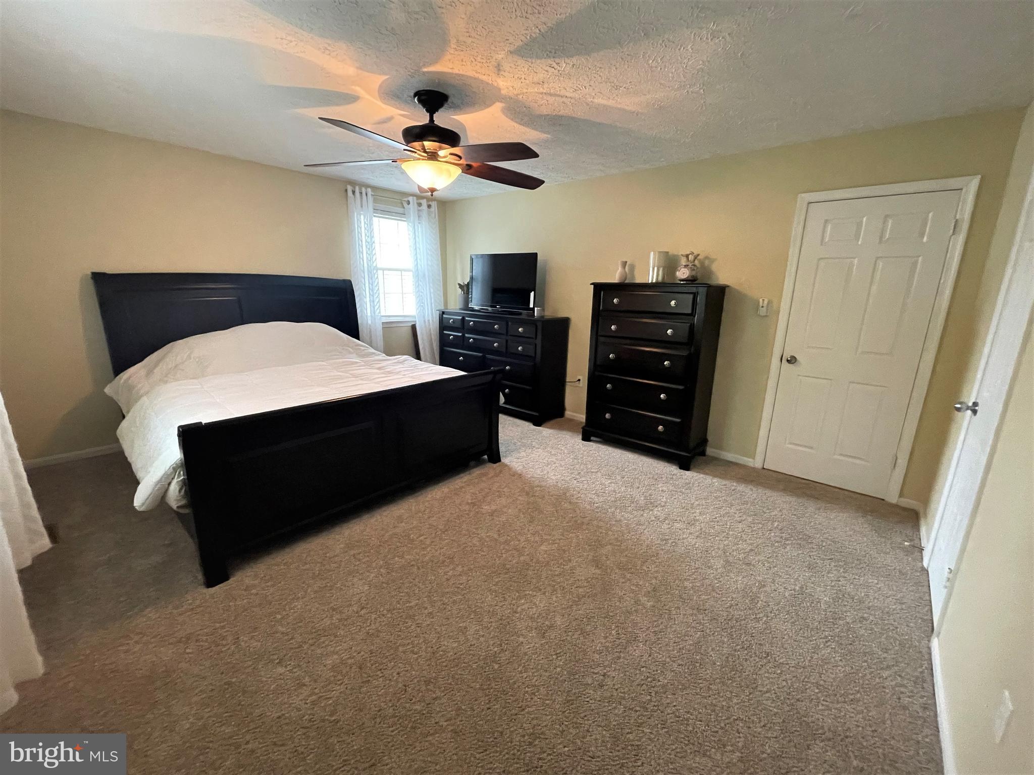 ST CHARLES SUB - HAMPSHIRE - Residential