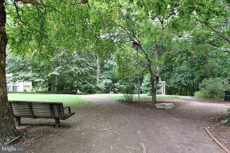 FRIENDSHIP HEIGHTS - Residential