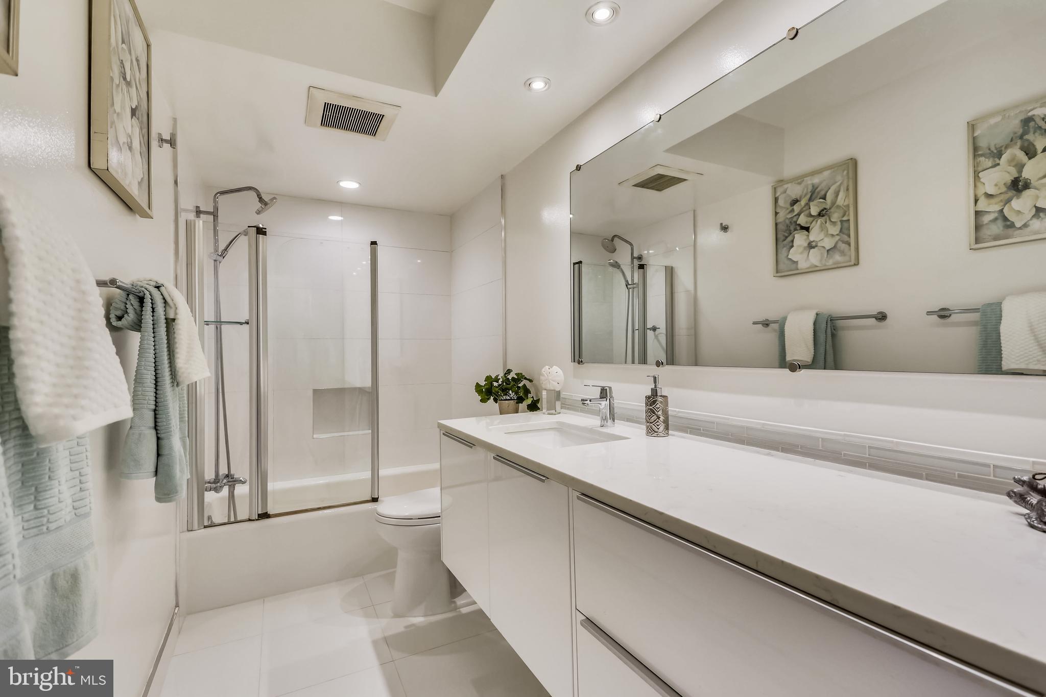 FRIENDSHIP HEIGHTS - Residential