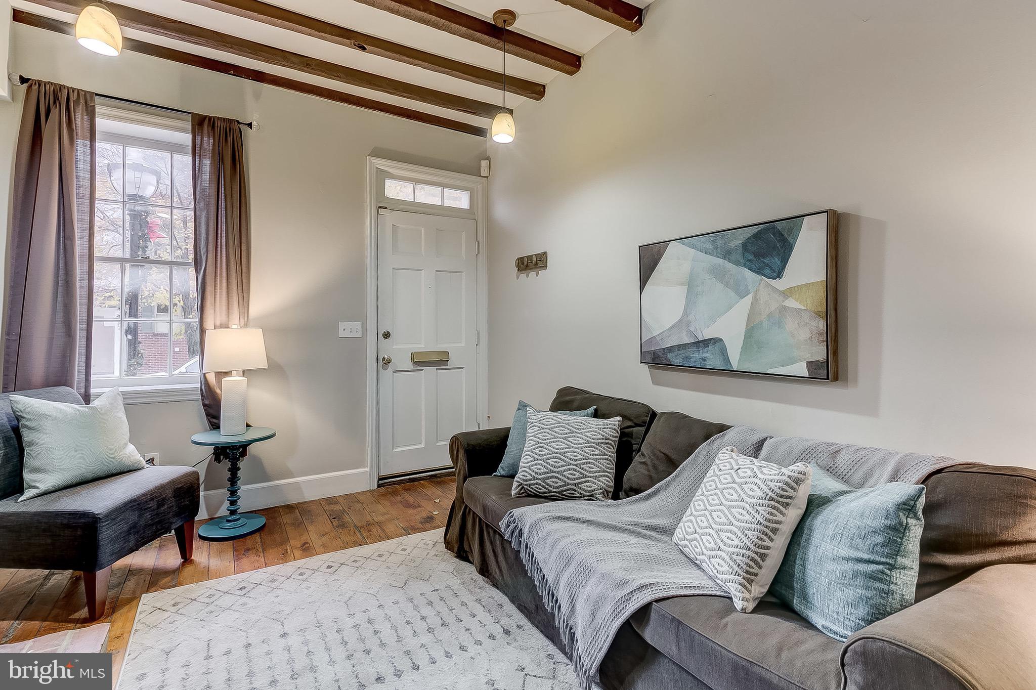 FEDERAL HILL HISTORIC DISTRICT - Residential Lease