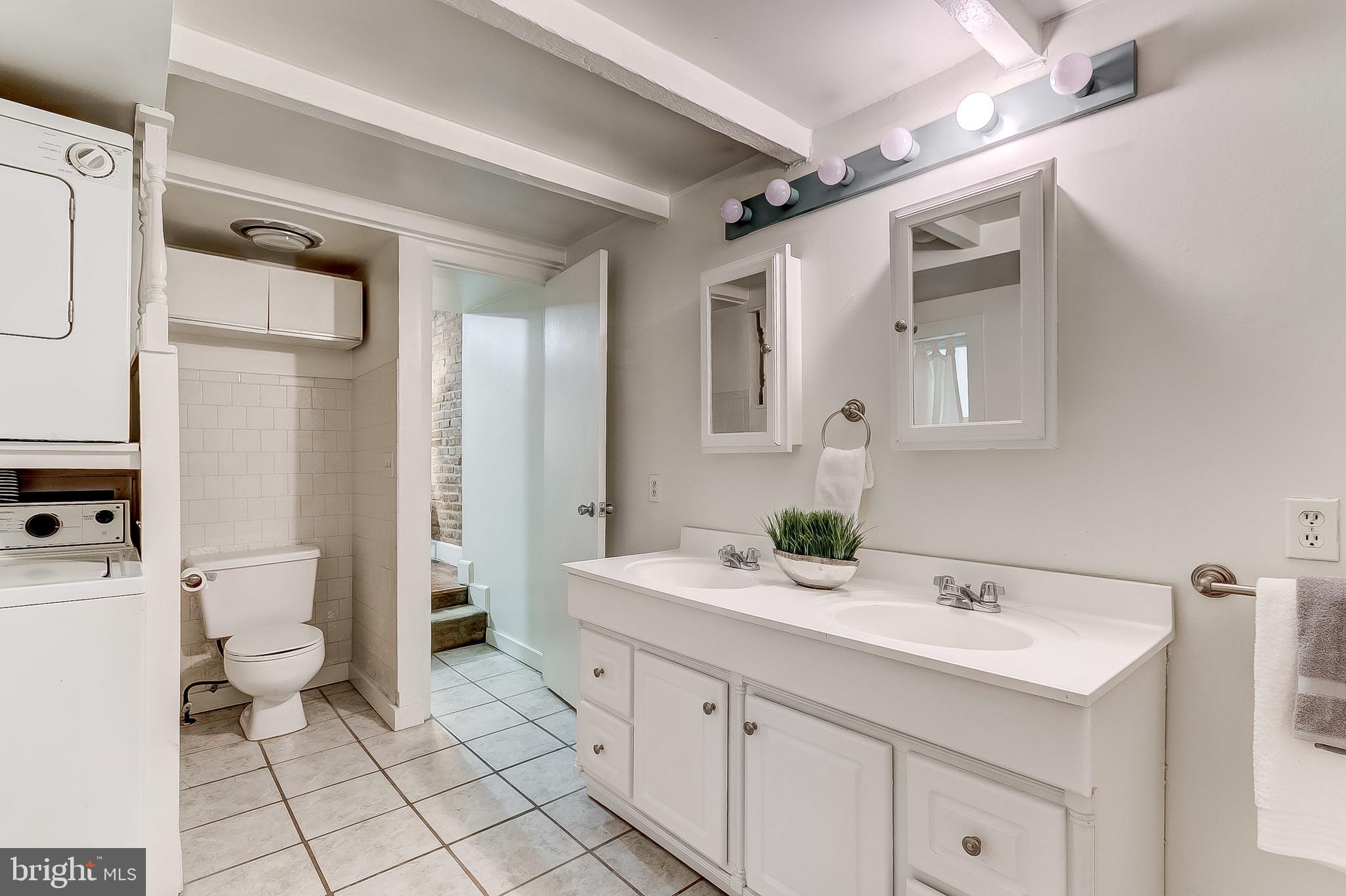 FEDERAL HILL HISTORIC DISTRICT - Residential Lease