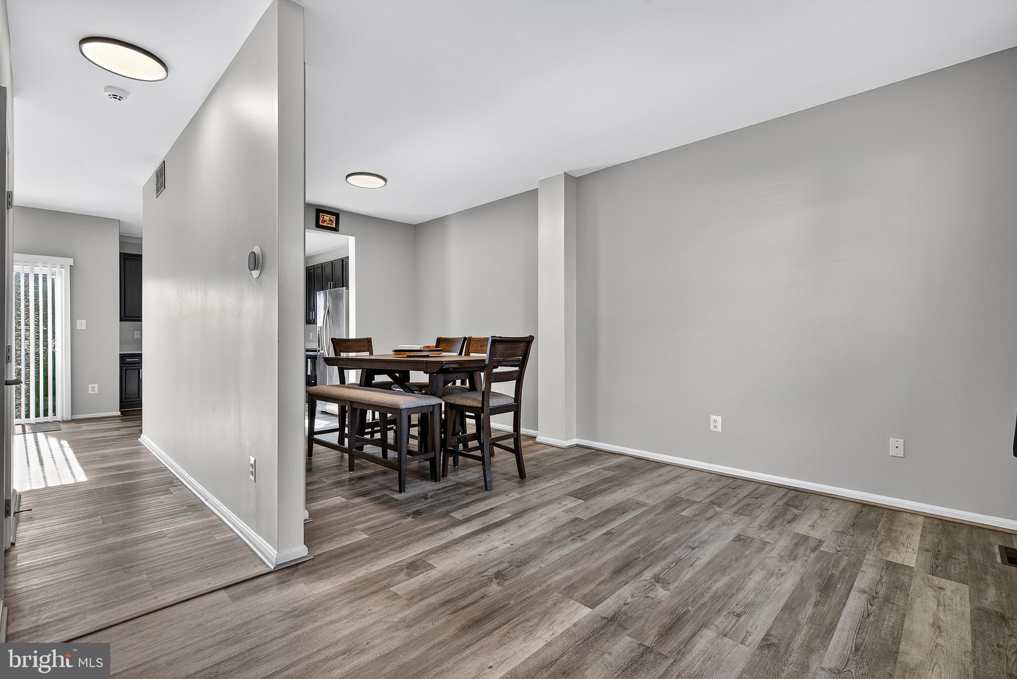 MEADOWBROOK - Residential