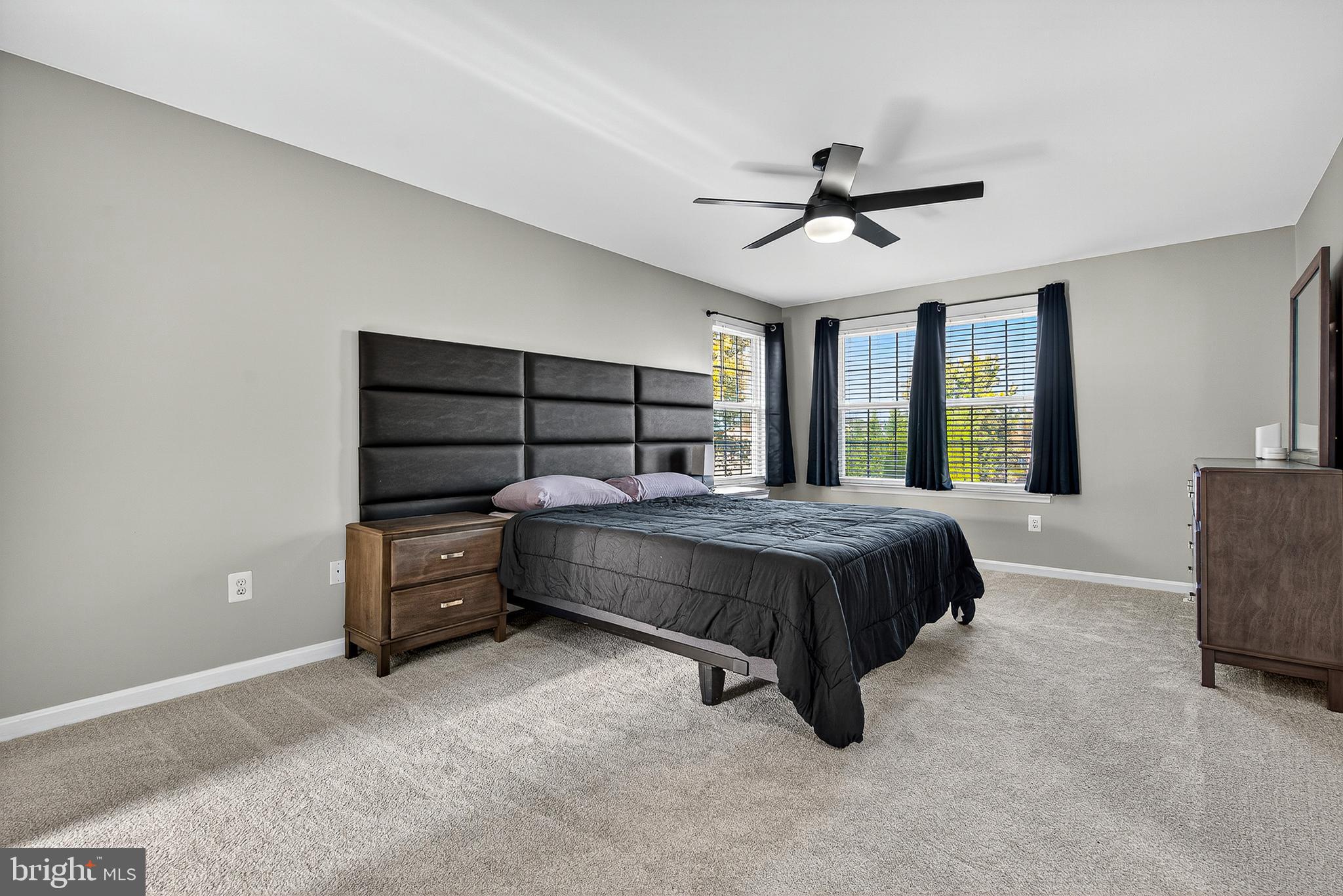 MEADOWBROOK - Residential