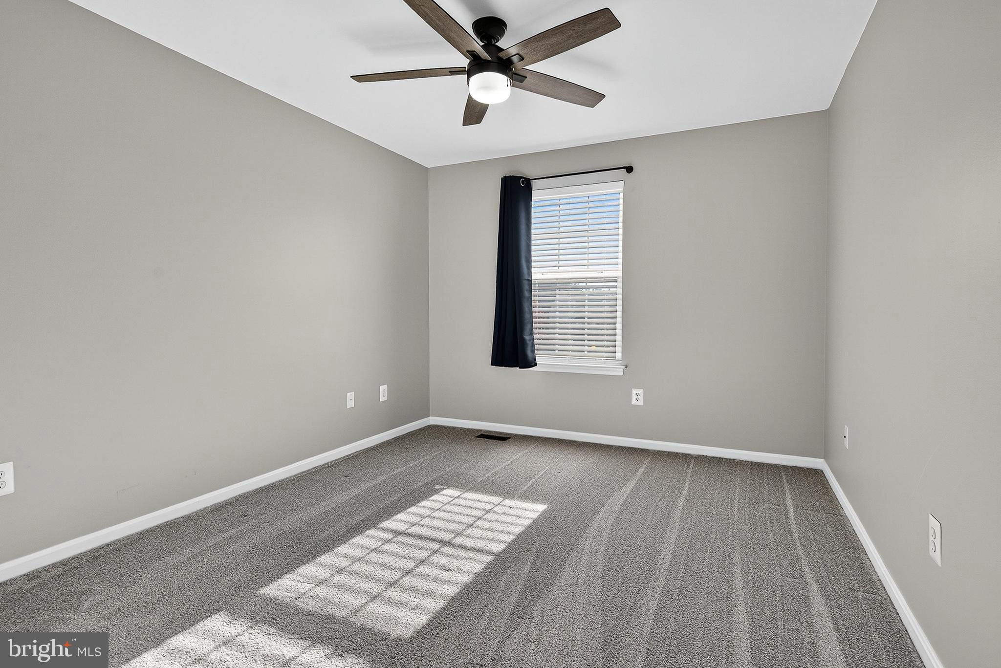 MEADOWBROOK - Residential