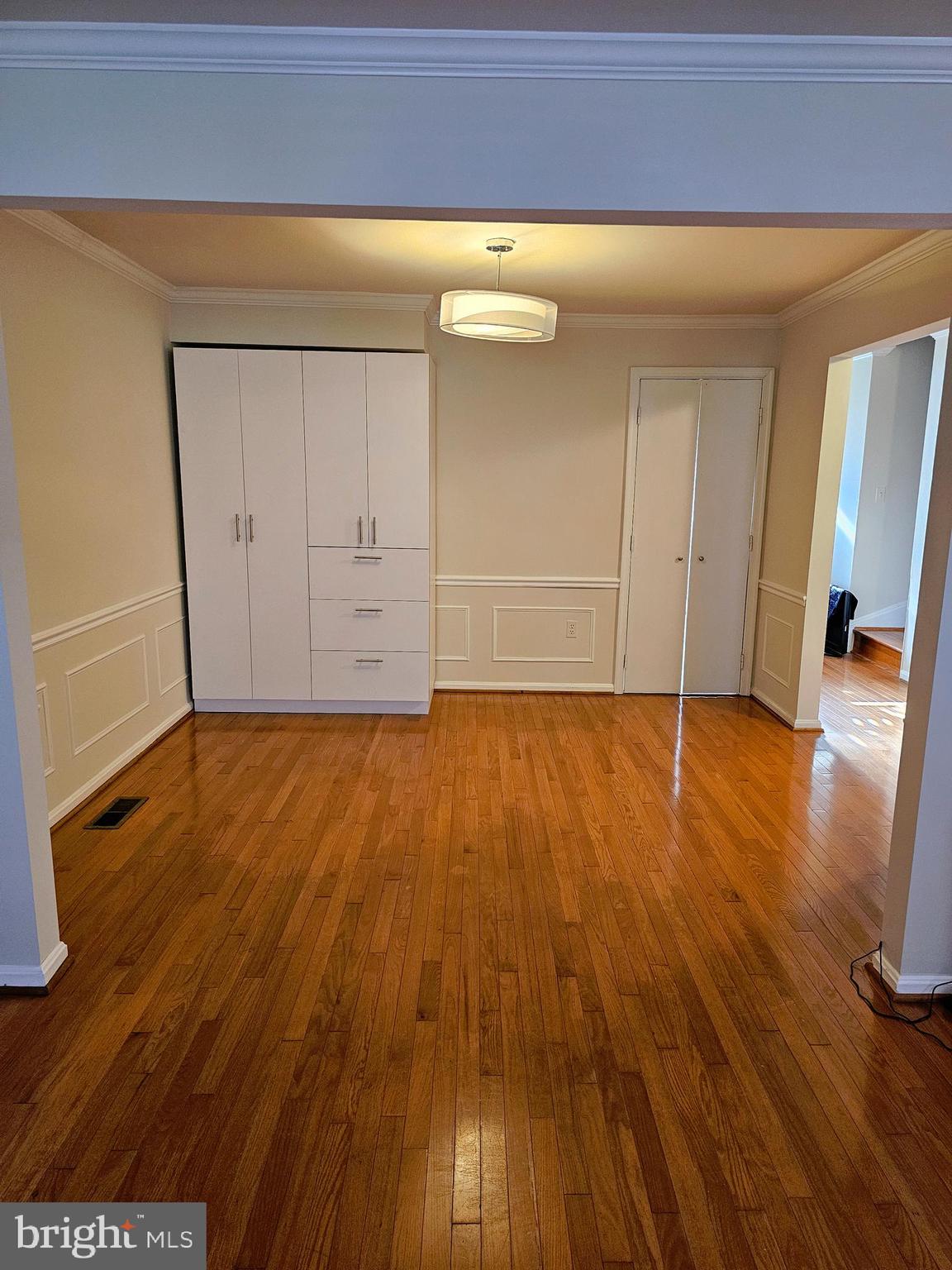 4313 GREENBERRY LANE