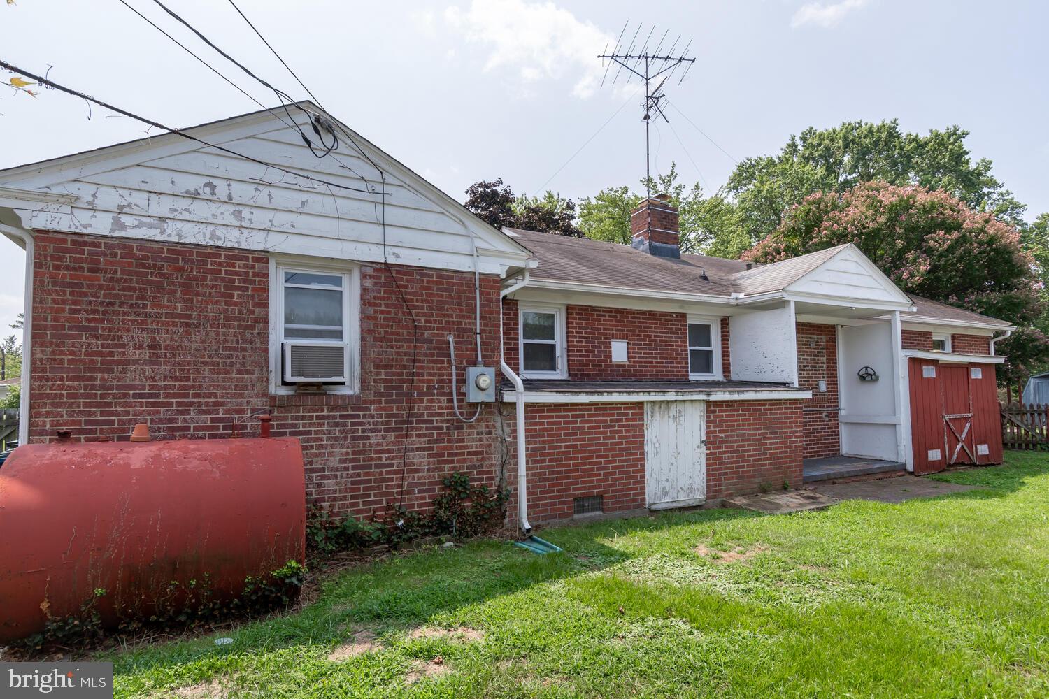 EASTON - Residential