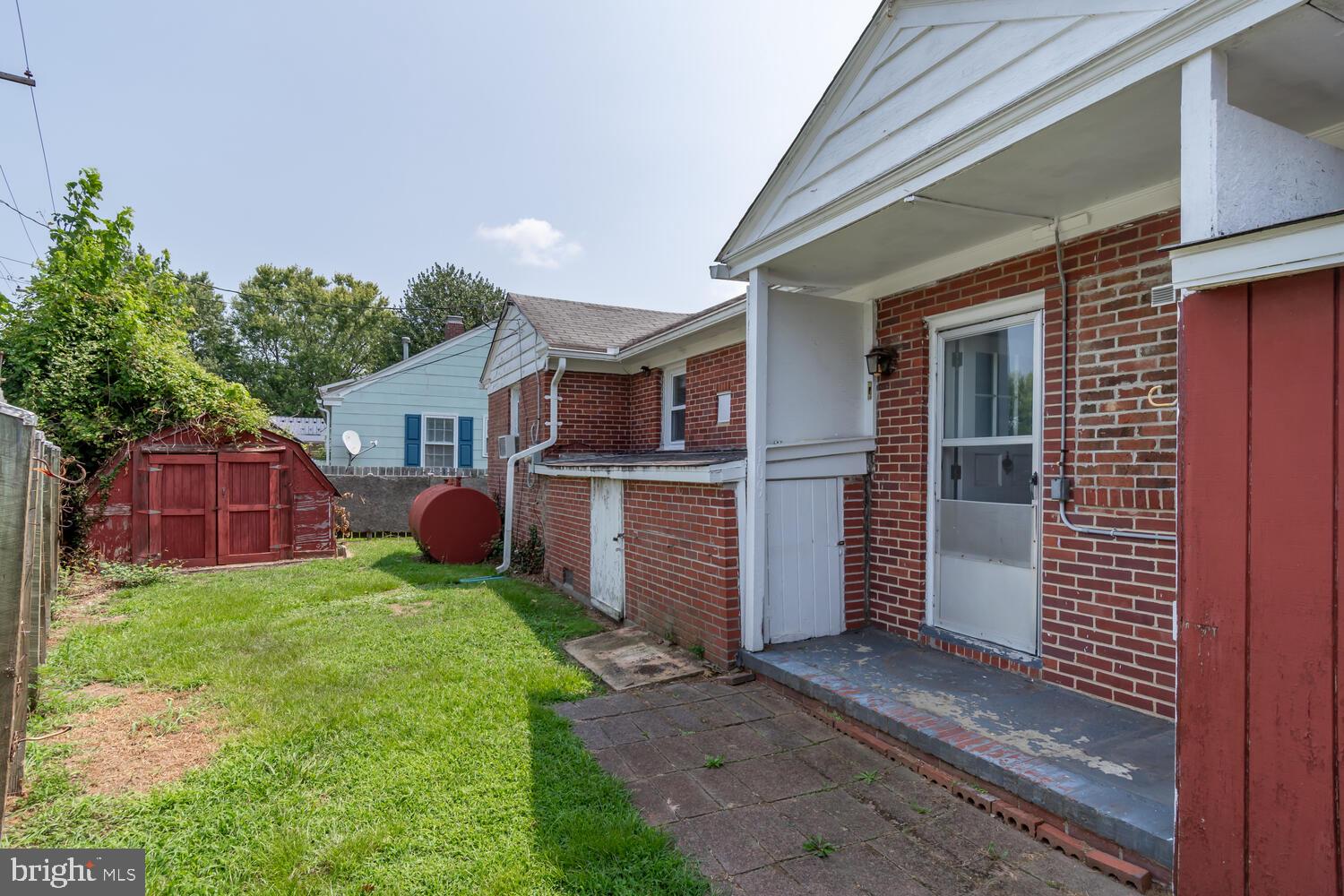 EASTON - Residential