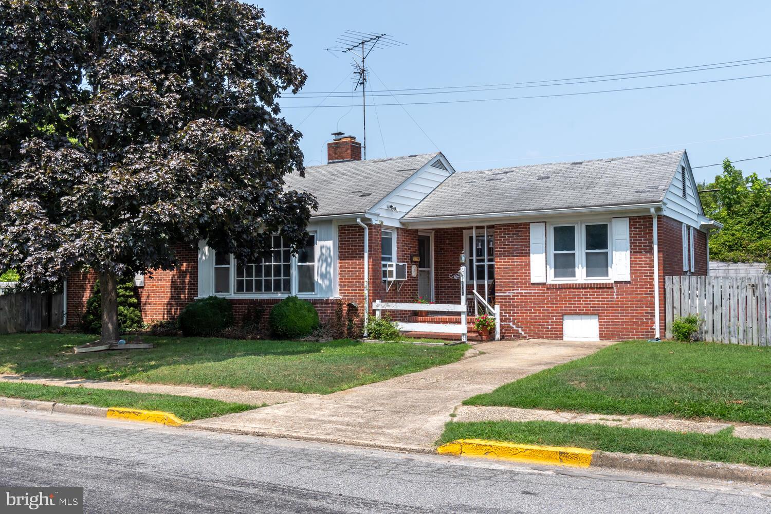 EASTON - Residential