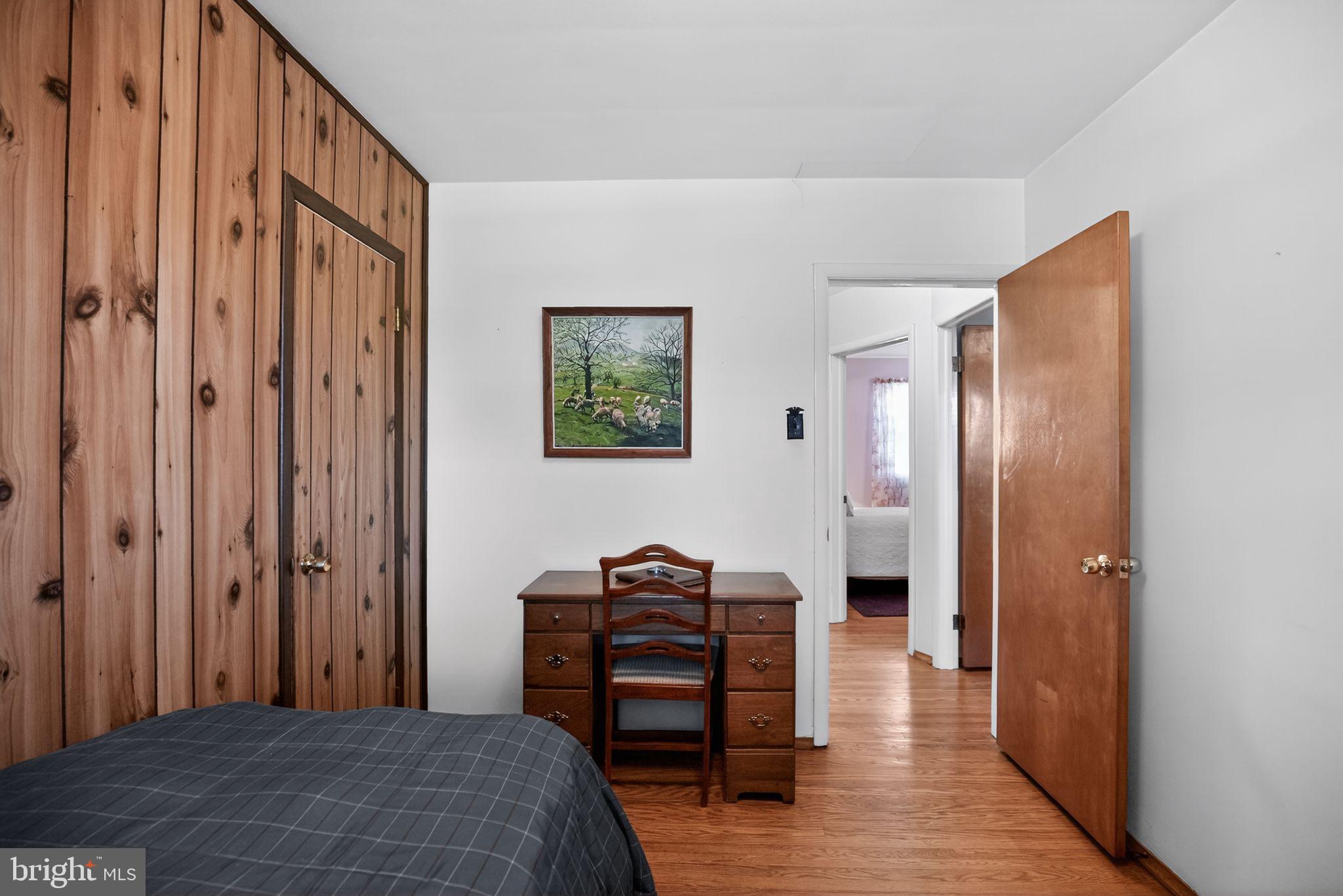 GLENSIDE - Residential