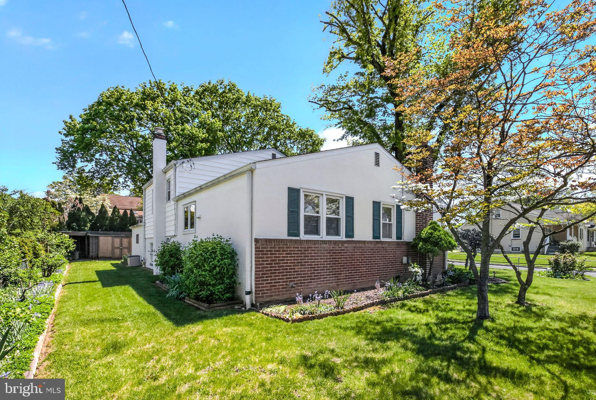 GLENSIDE - Residential