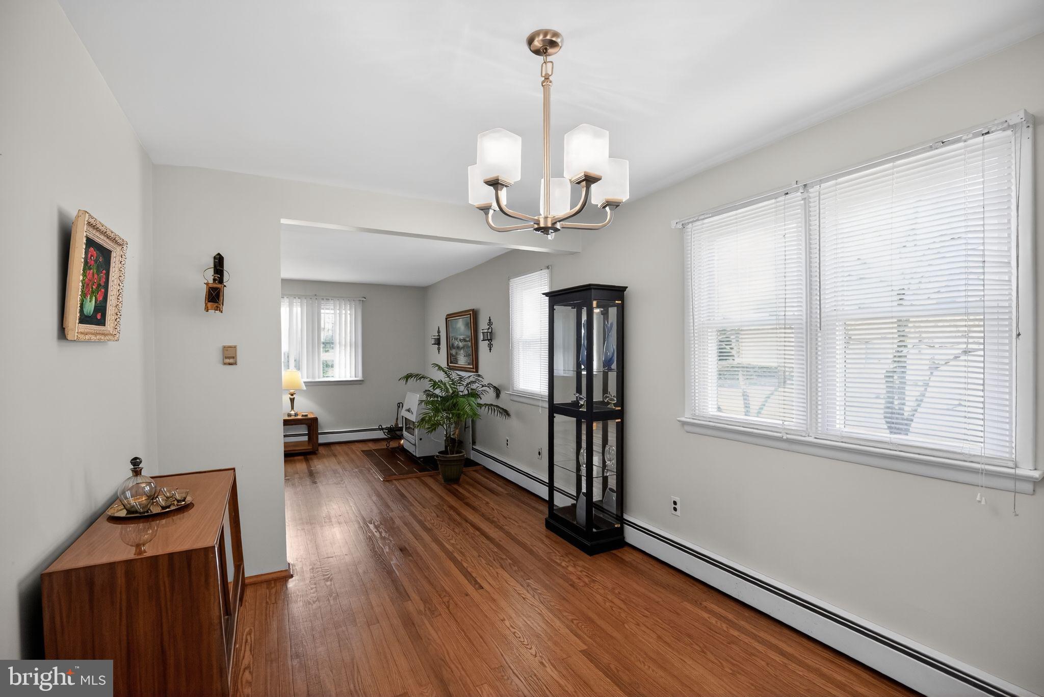 GLENSIDE - Residential
