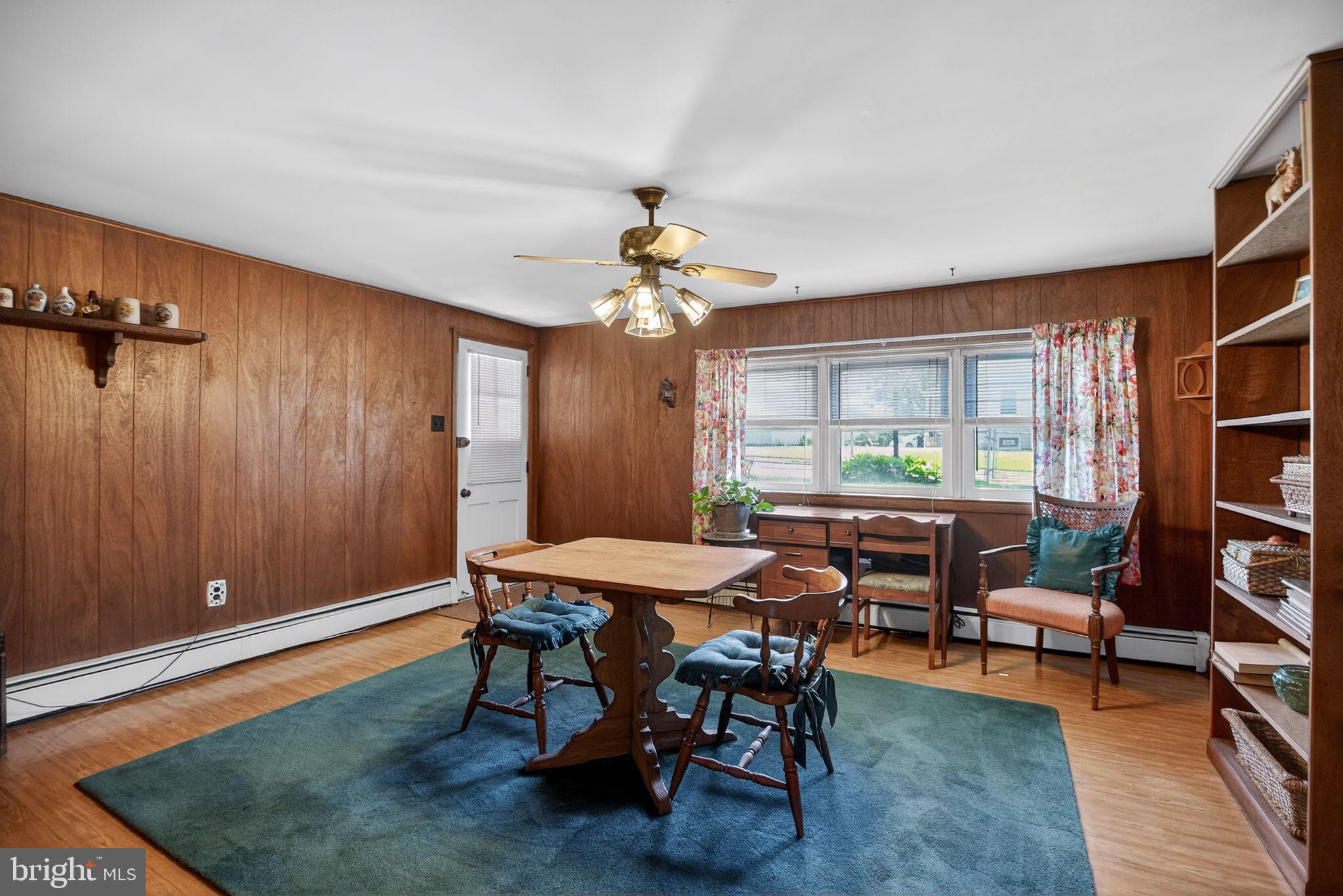 GLENSIDE - Residential