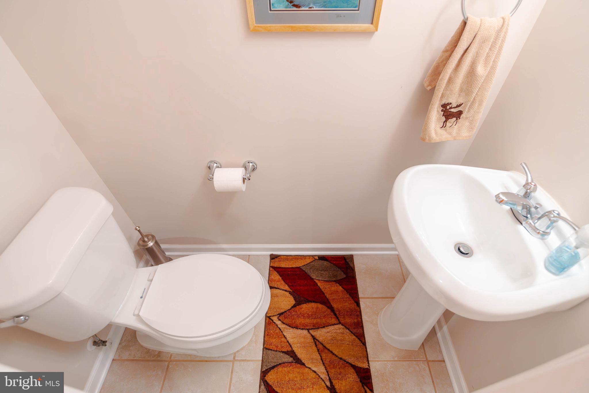 FALLSTON COMMONS - Residential