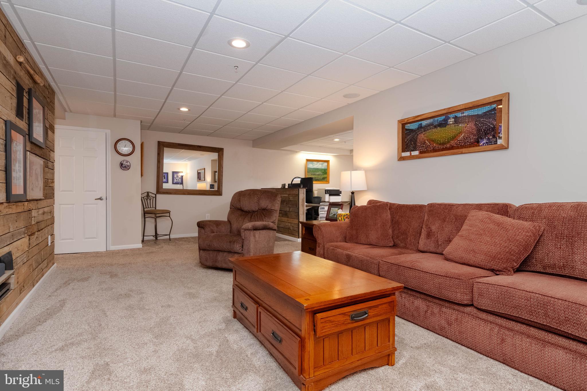 FALLSTON COMMONS - Residential