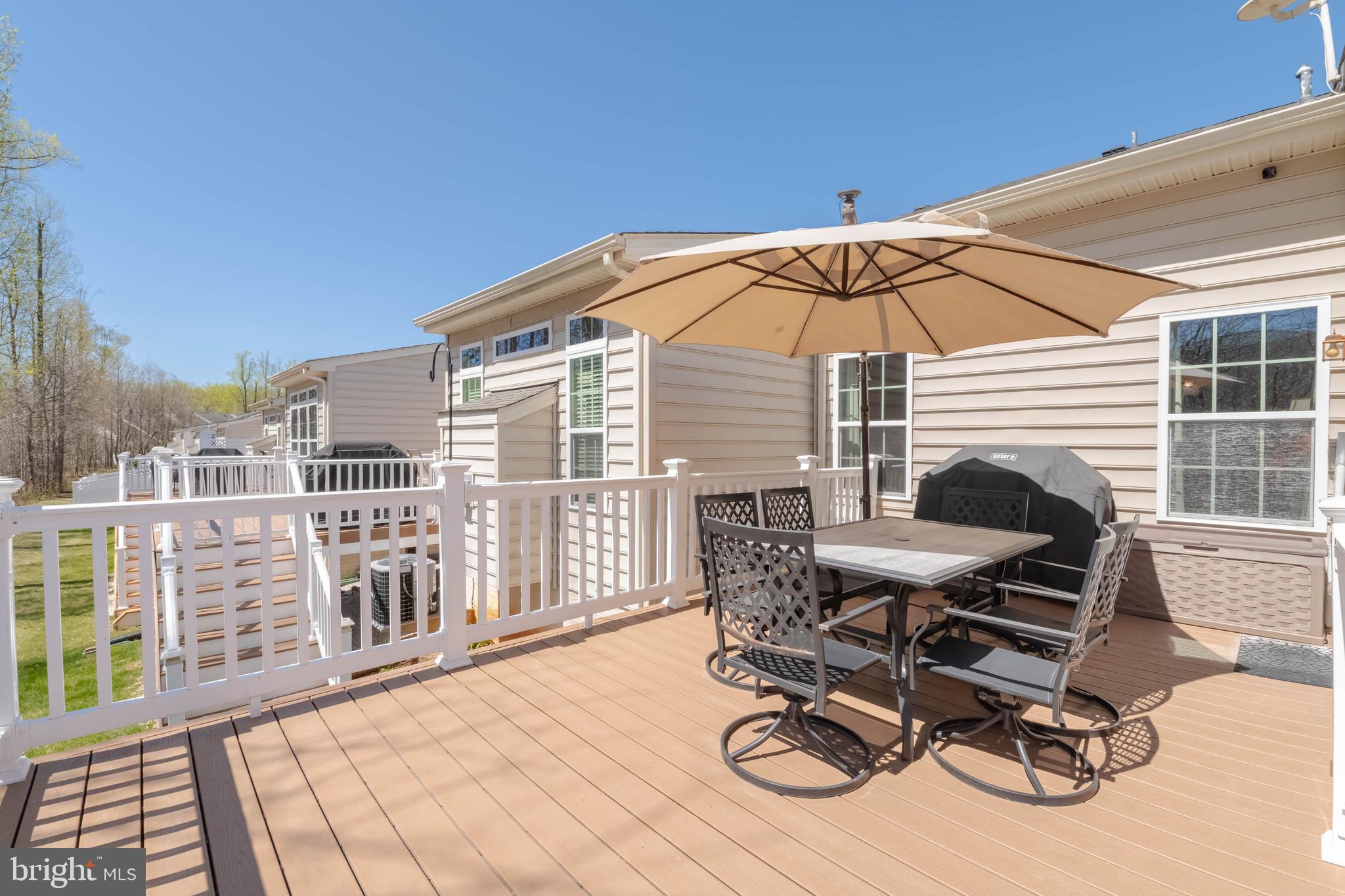 FALLSTON COMMONS - Residential