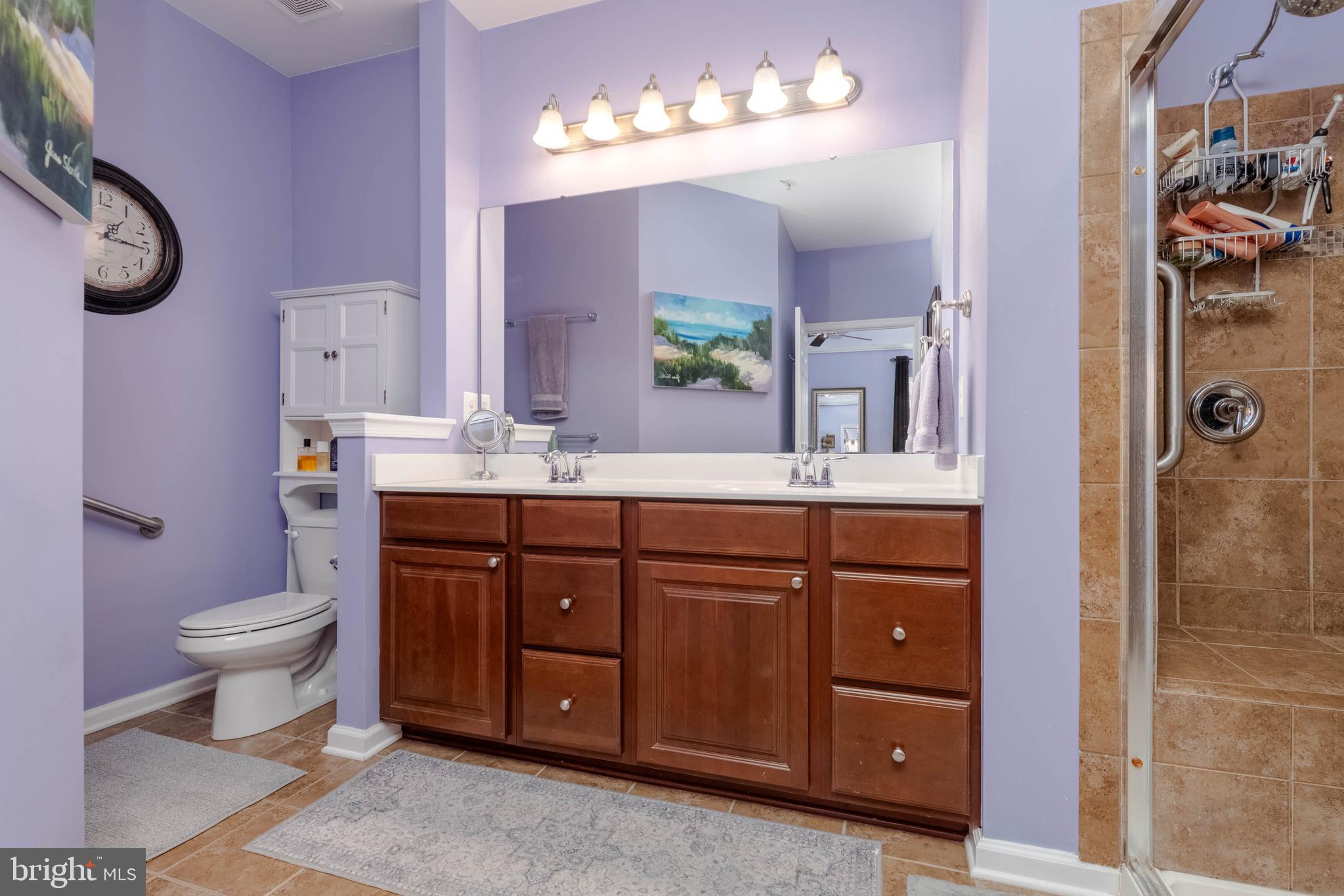 FALLSTON COMMONS - Residential