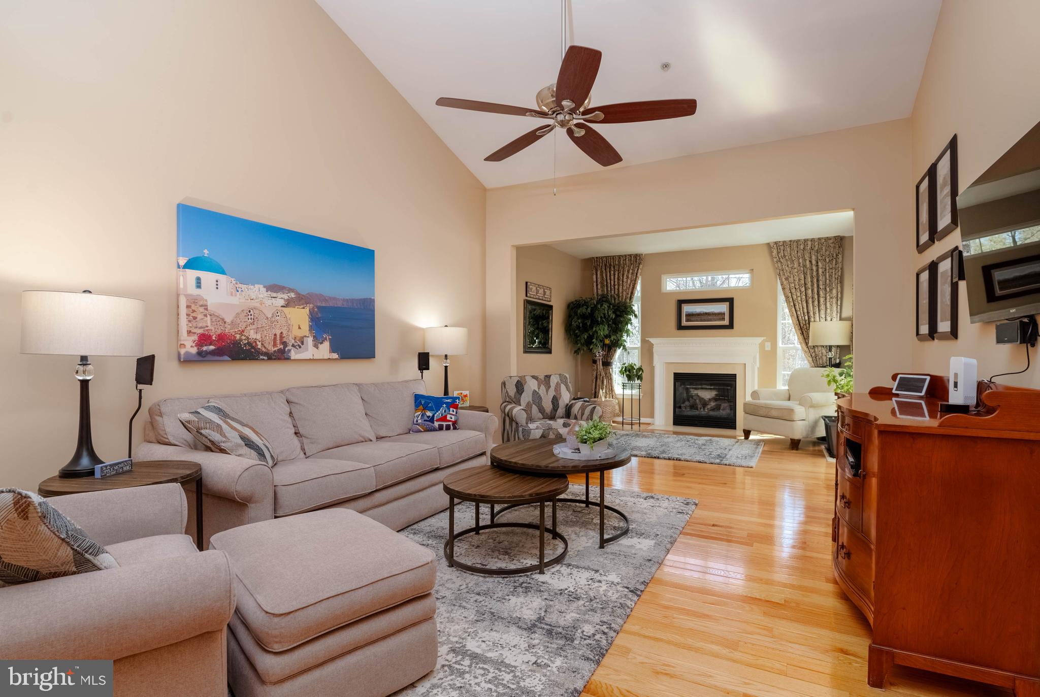 FALLSTON COMMONS - Residential