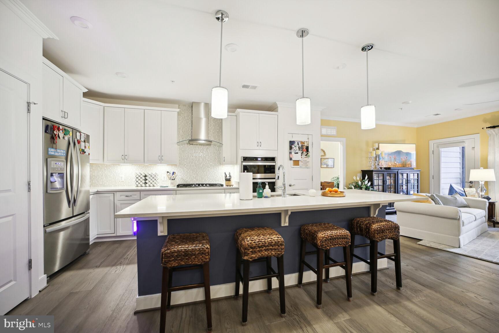 TOWER OAKS - Residential