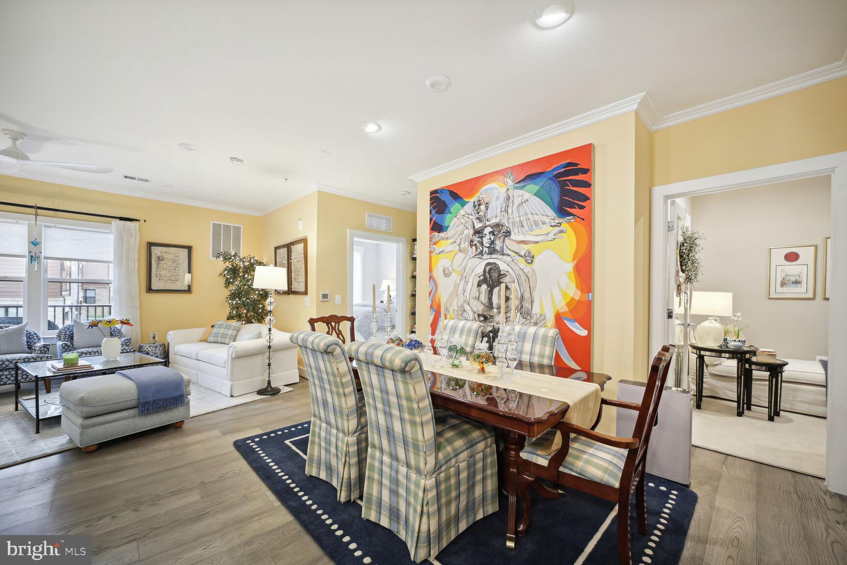 TOWER OAKS - Residential