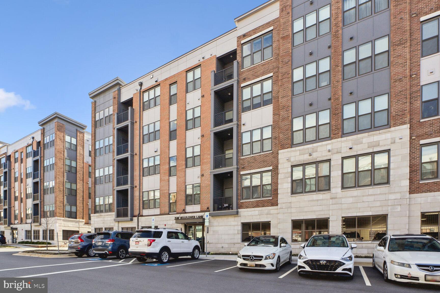 TOWER OAKS - Residential