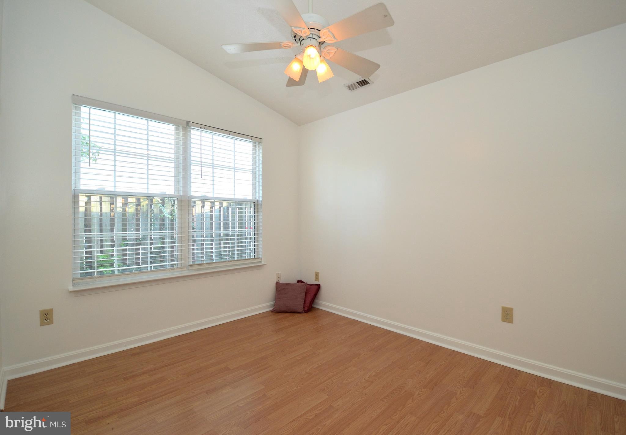 HICKORY HILLS - Residential