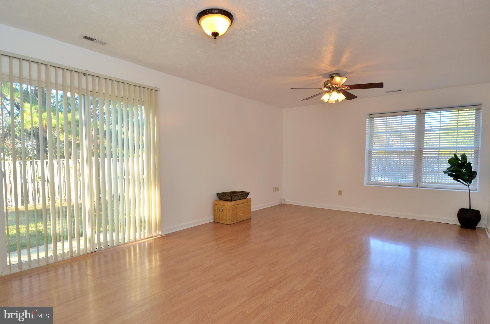 HICKORY HILLS - Residential