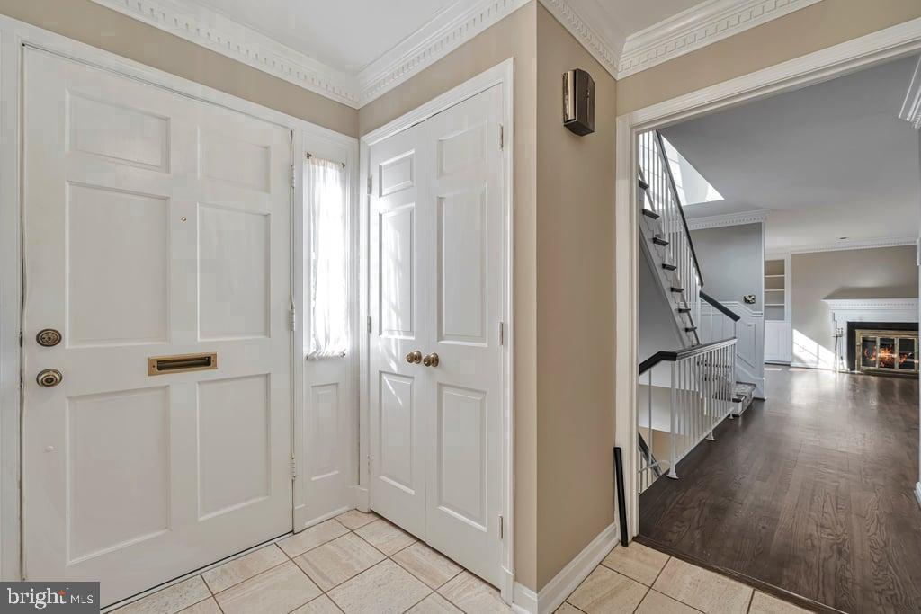 10917 WICKSHIRE WAY W H-2