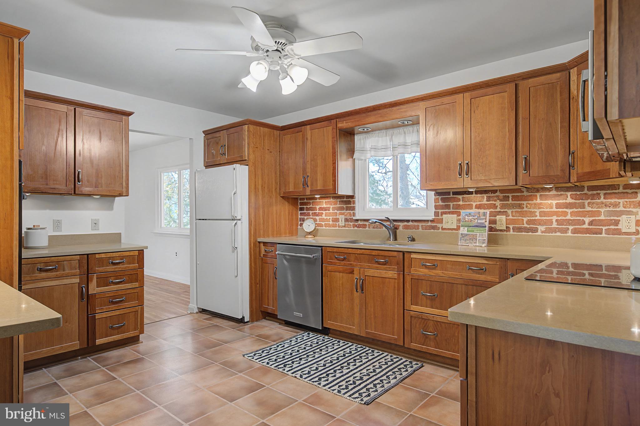 BRANDYWOOD - Residential