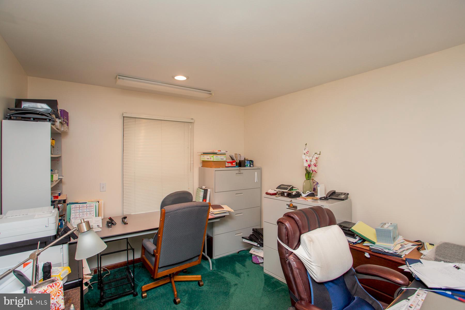 SHEFFIELD GATE - Residential