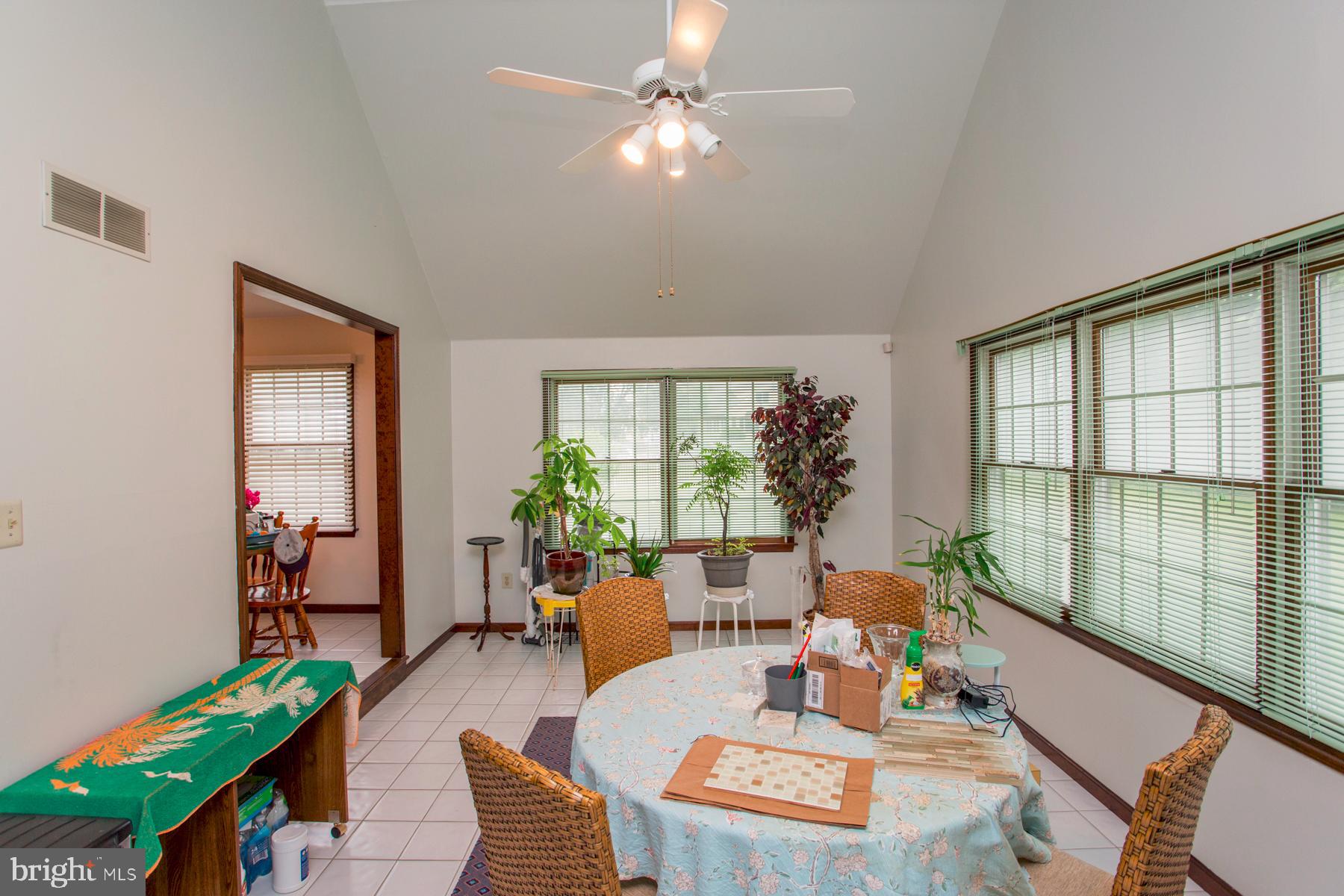 SHEFFIELD GATE - Residential