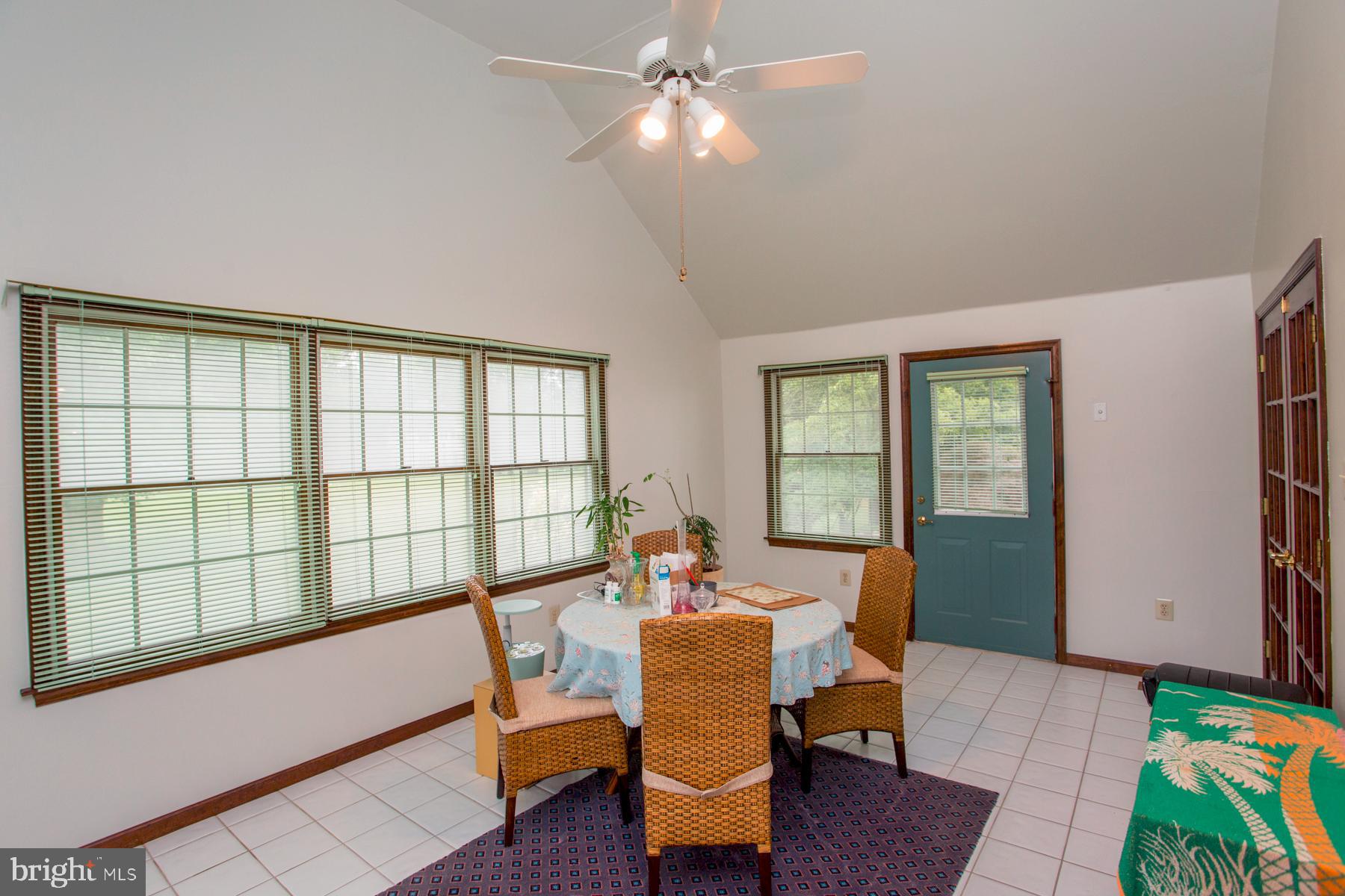 SHEFFIELD GATE - Residential