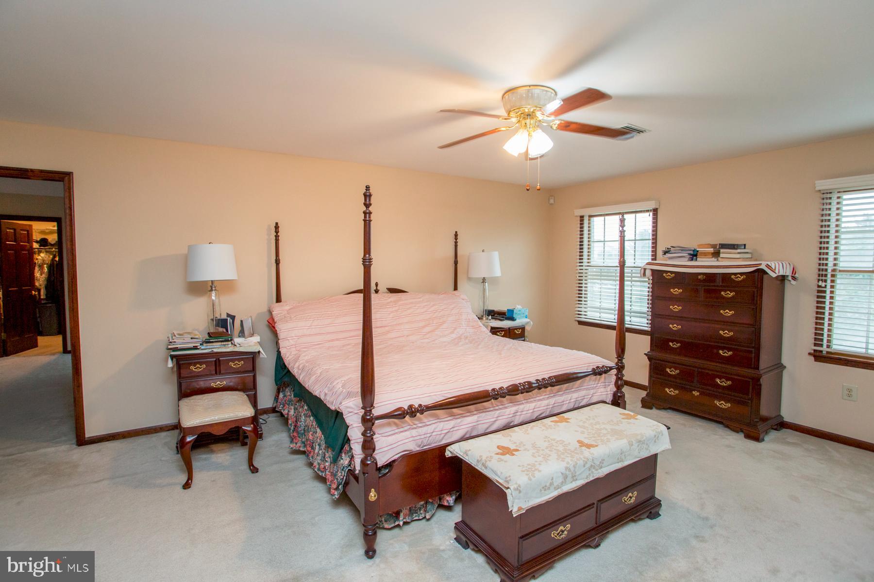 SHEFFIELD GATE - Residential