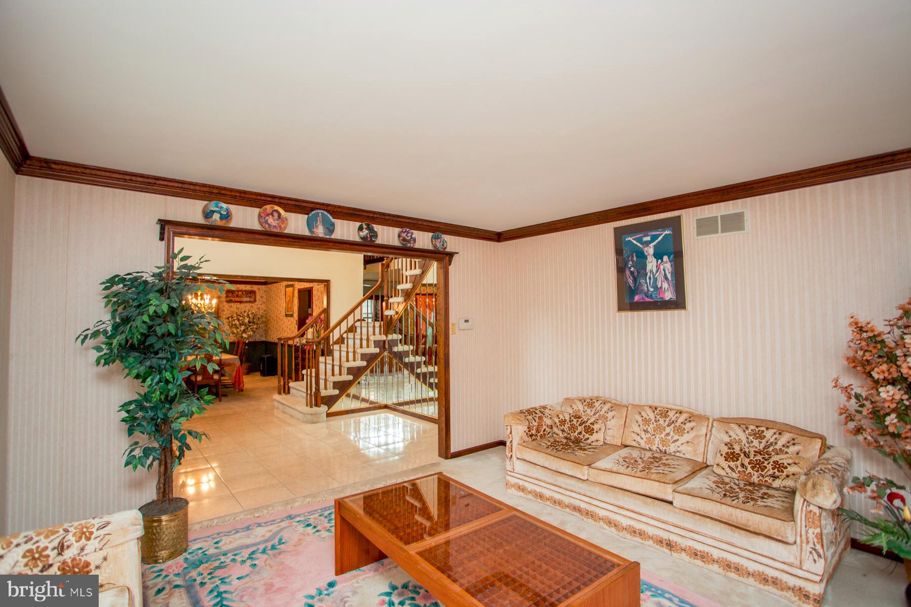 SHEFFIELD GATE - Residential