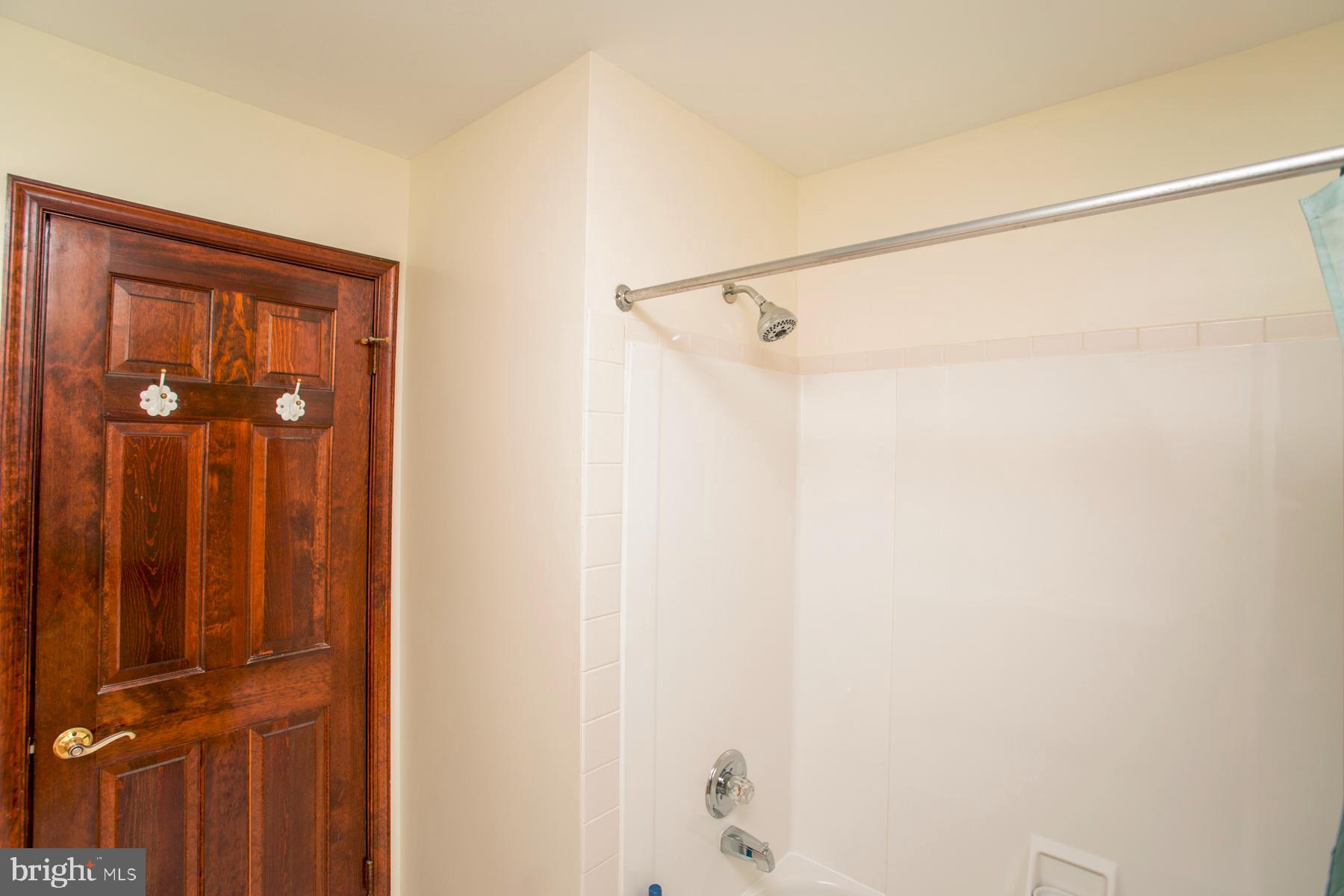 SHEFFIELD GATE - Residential