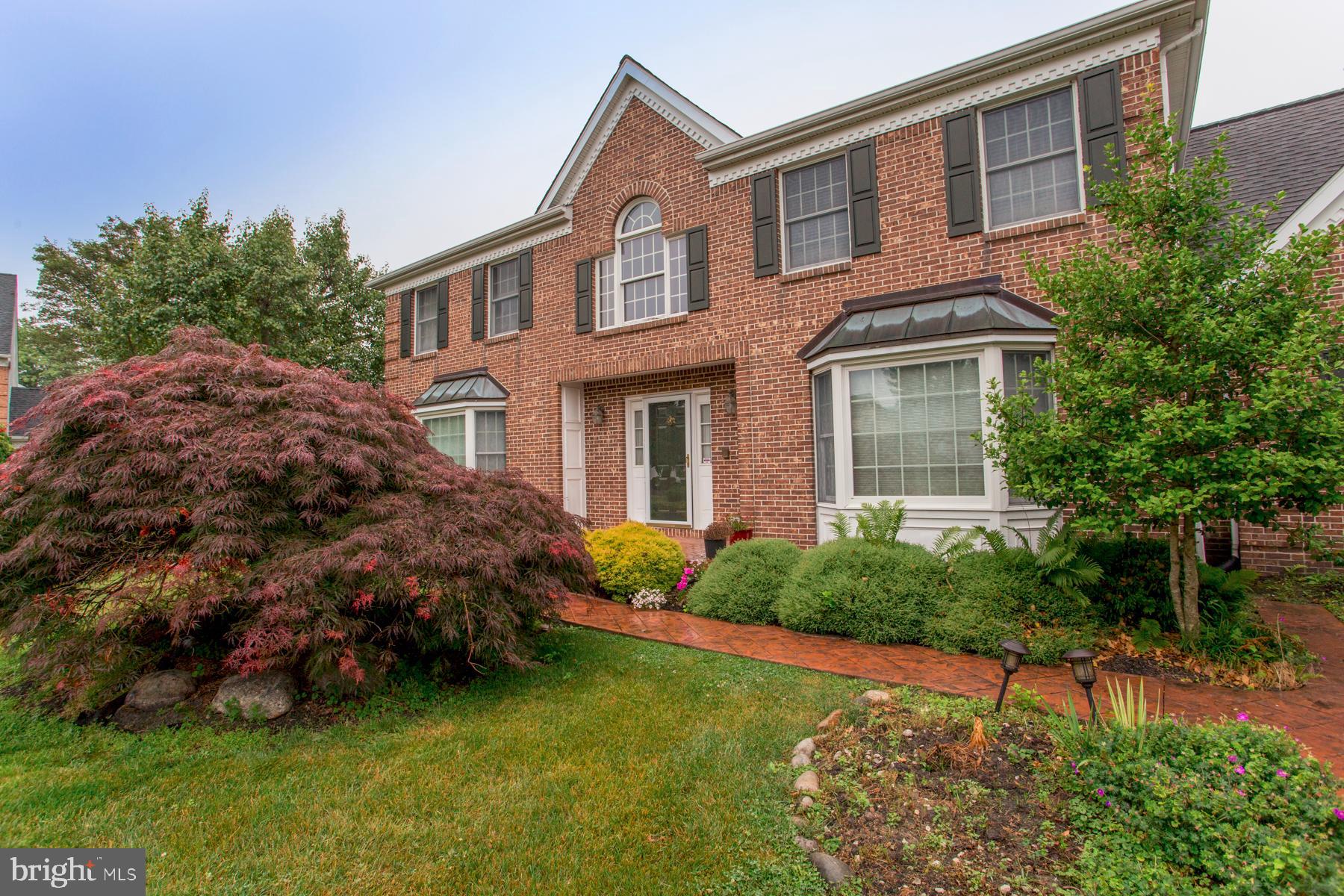 312 BLESS CIRCLE