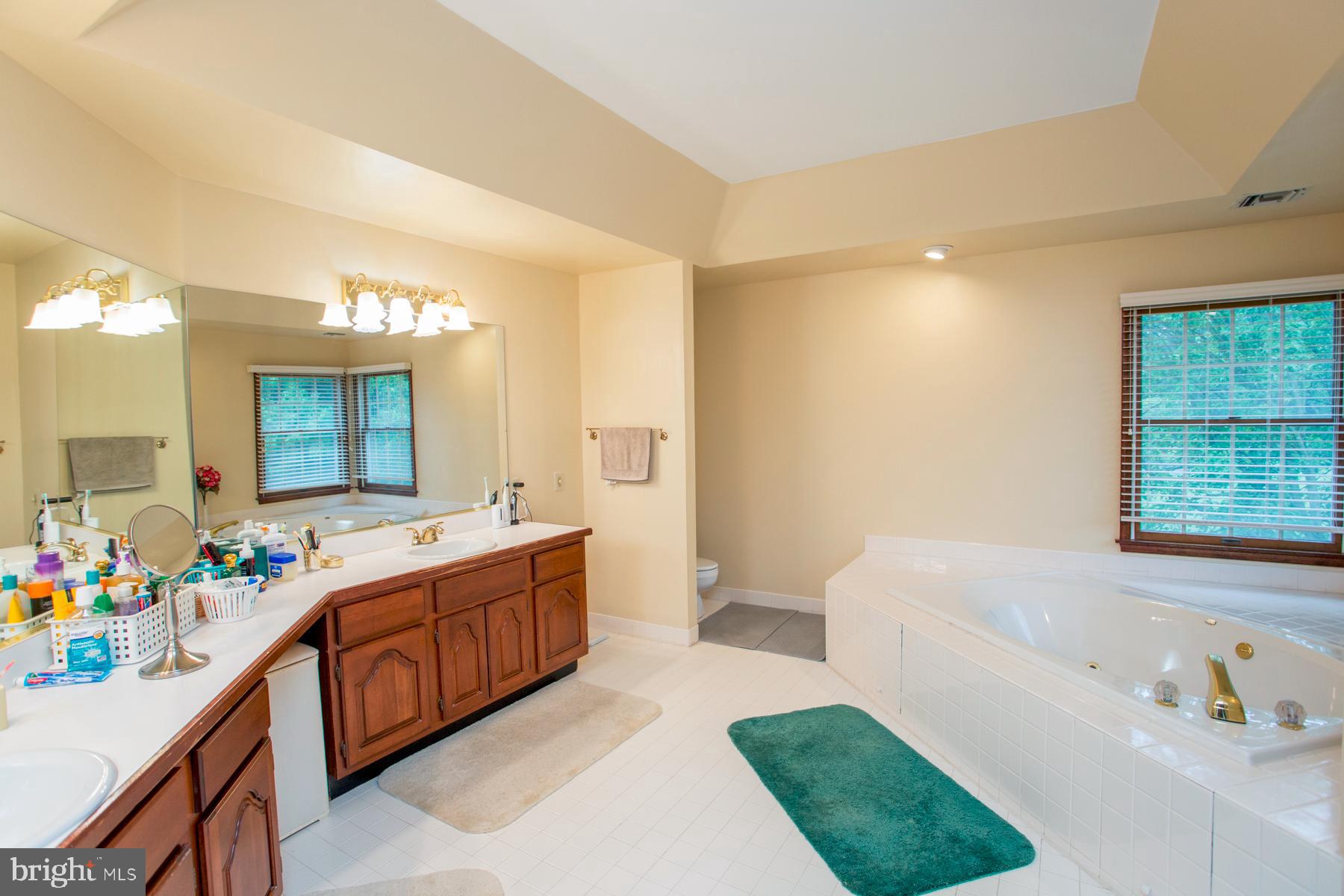 SHEFFIELD GATE - Residential