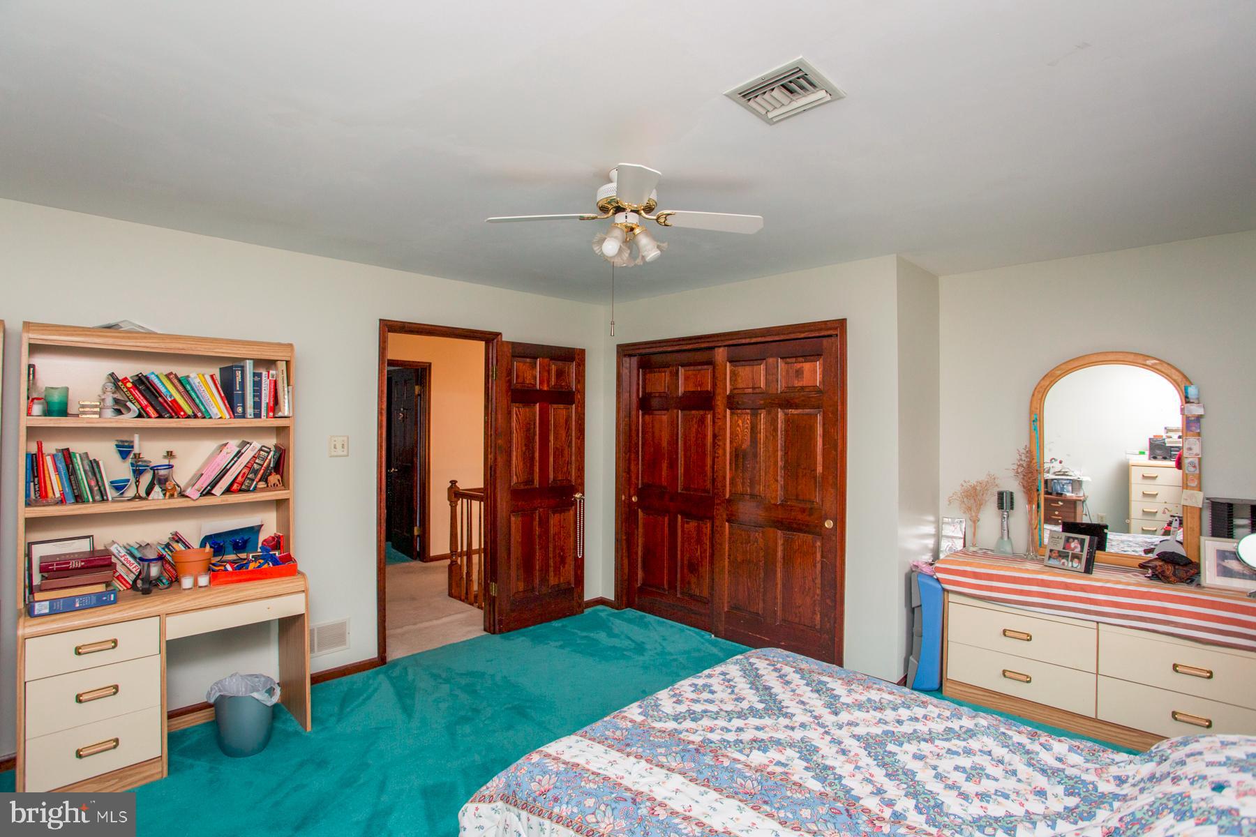 SHEFFIELD GATE - Residential