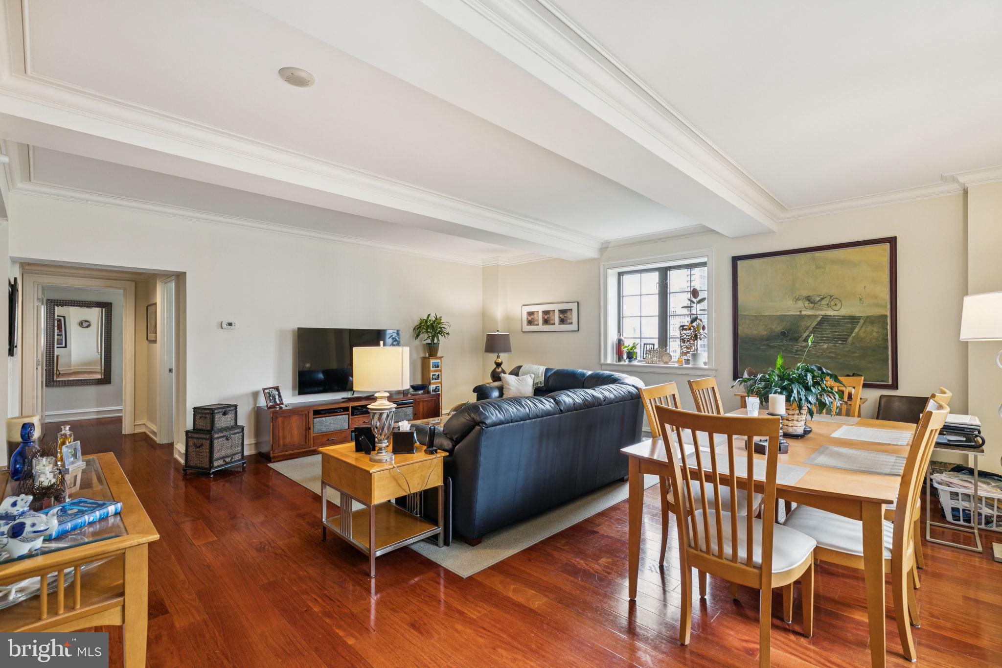 RITTENHOUSE SQUARE - Residential