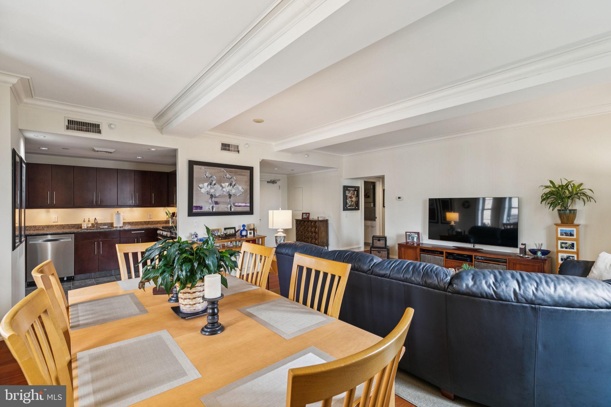 RITTENHOUSE SQUARE - Residential