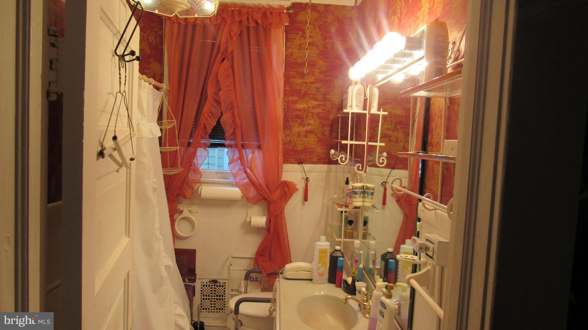 GWYNN OAK - Residential