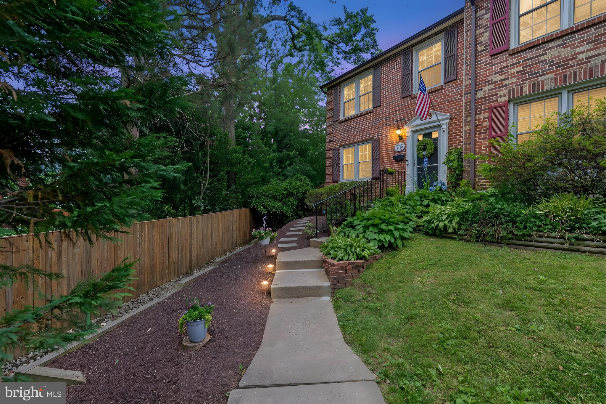 245 GUNDRY DRIVE