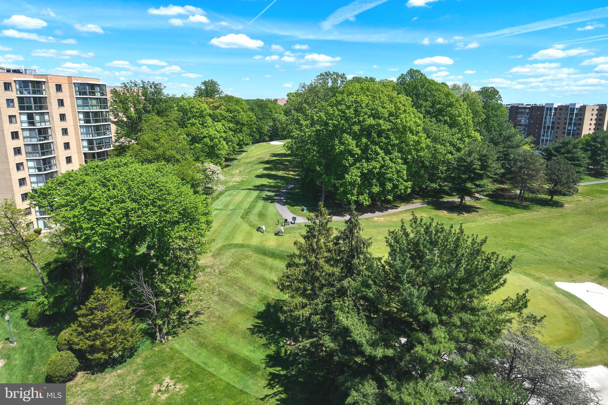 LEISURE WORLD - Residential